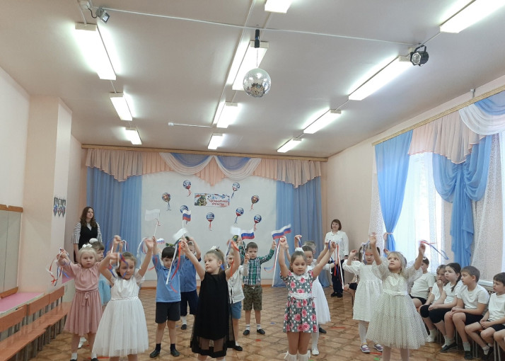 Торжественное открытие Года защитника Отечества Торжественное открытие Года защитника Отечества.